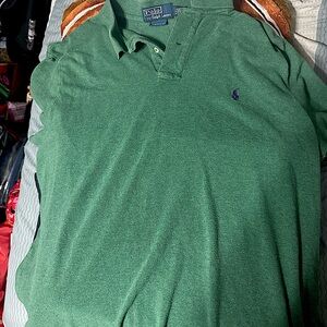 This is a nice looking shirt for big and tall people